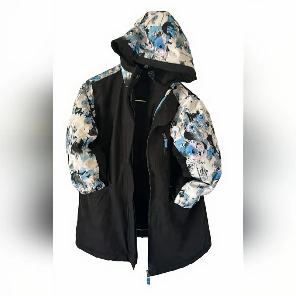 Swiss Tech Kids Winter Coat Black and Blue Abstract Design Zip Out Liner‎ Unisex